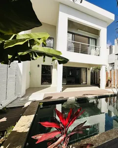 DUPLEX CONTEMPORAIN AU CŒUR DE GRAND BAIE