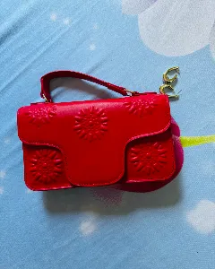 Sac a main rouge
