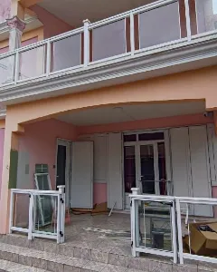  À LOUER – APPARTEMENT À ST PAUL