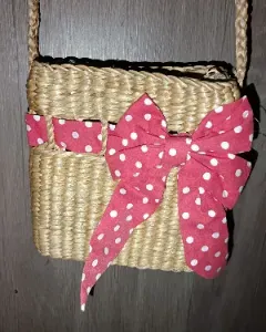 Petite tent mignon