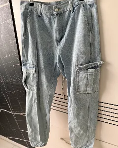 Cargo Jean