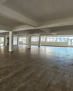Bureau de 1100 m².