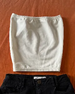 Strapless top