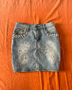 Pearl denim skirt