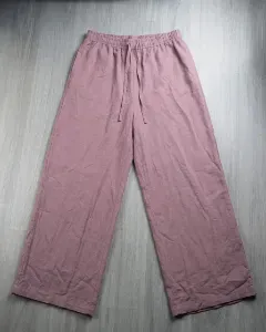 Loose fit, wide leg pants. 3XL
